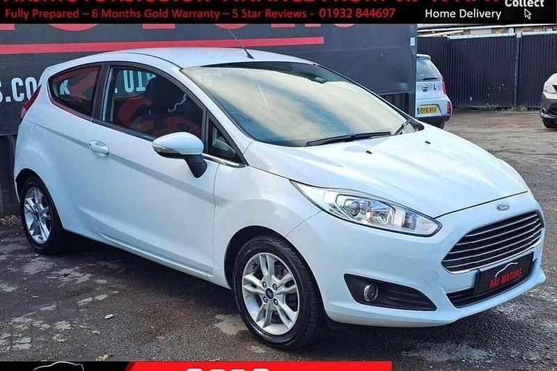 White Used 2014 Ford Fiesta Zetec Hatchback | £3,499 (Fair price) - Image 1/1