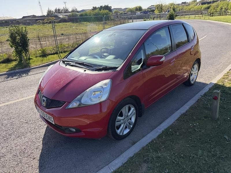 Used Honda Jazz EX 100 HP (73 kW) 2009 Red Hatchback
