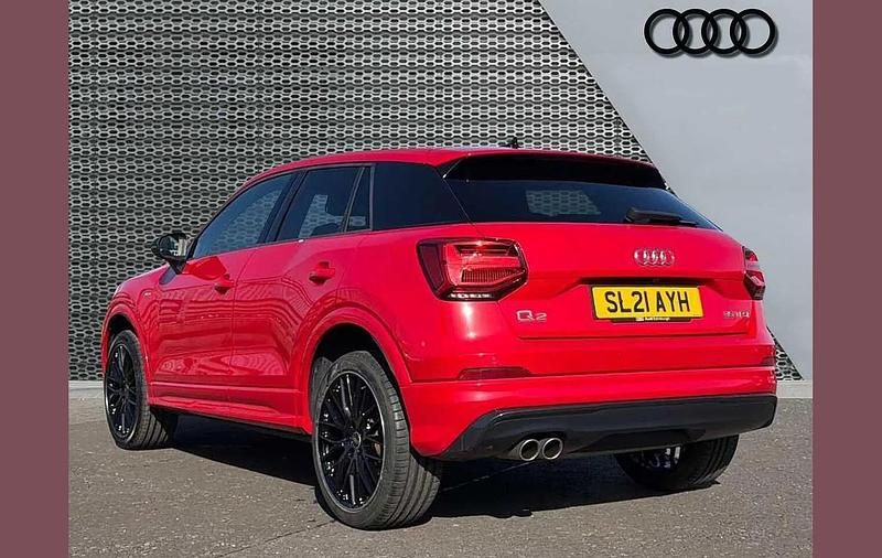 Used Audi Q2 Black Edition 147 HP (108 kW) 2021 Red SUV