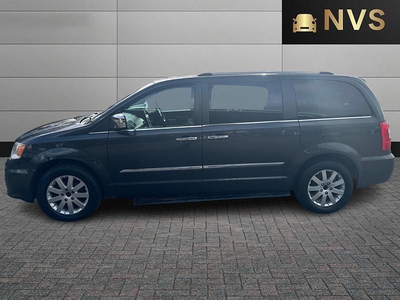 Used Chrysler Grand Voyager Limited 2012 Grey MPV