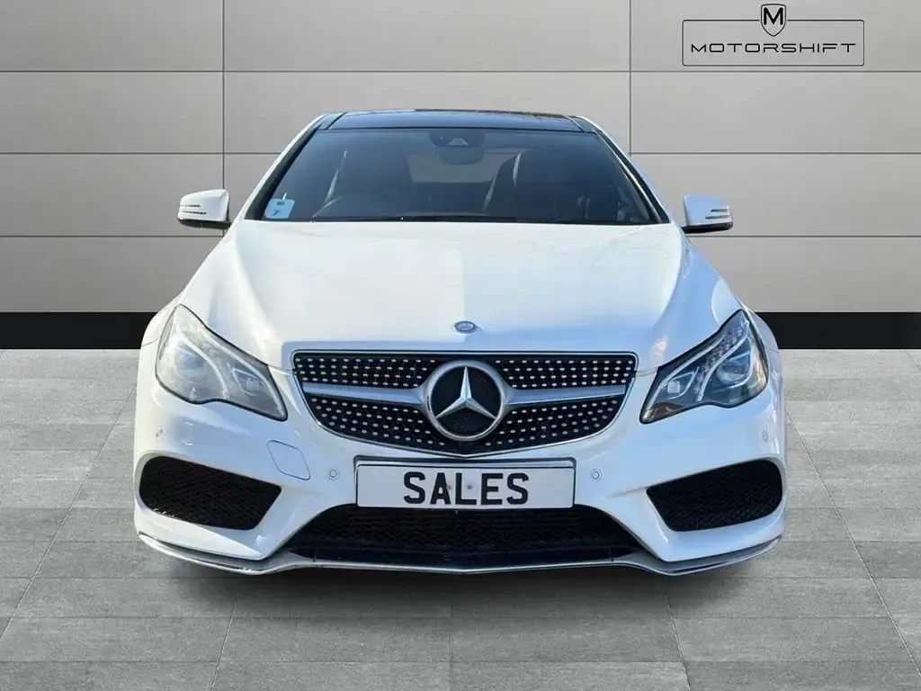 Second-hand Mercedes E200 AMG Line Premium 184 CP (135 kW) 2016 Alb Coupe