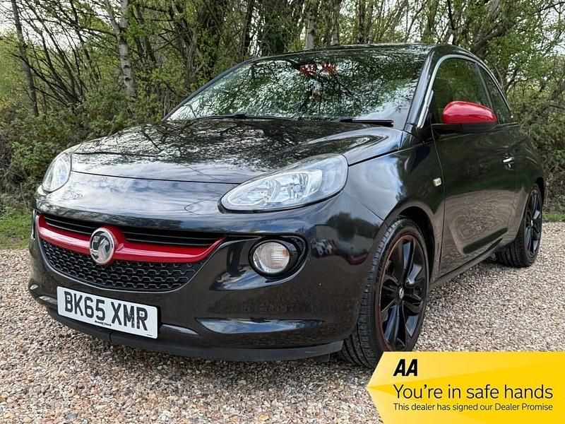 Second-hand Vauxhall Adam Glam 87 CP (63 kW) 2015 Negru Hatchback