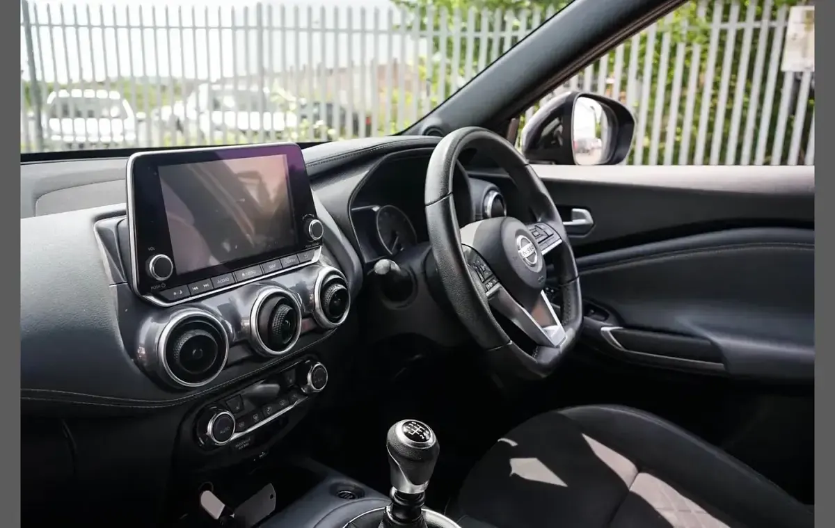 Used Nissan Juke Tekna 112 HP (82 kW) 2021 Red SUV