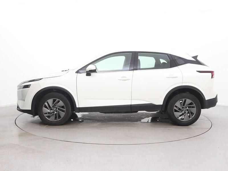 Used Nissan Qashqai Acenta Premium 2023 White SUV