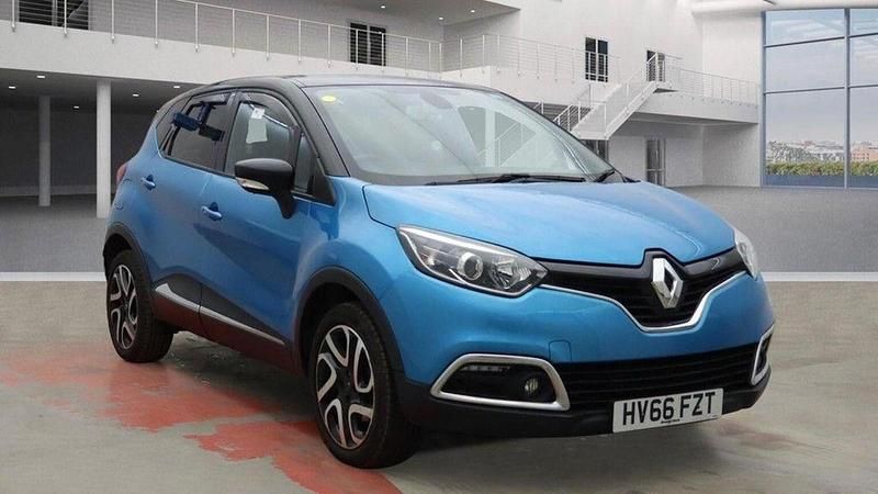 Second-hand Renault Captur Dynamique 90 CP (66 kW) 2016 Albastru SUV
