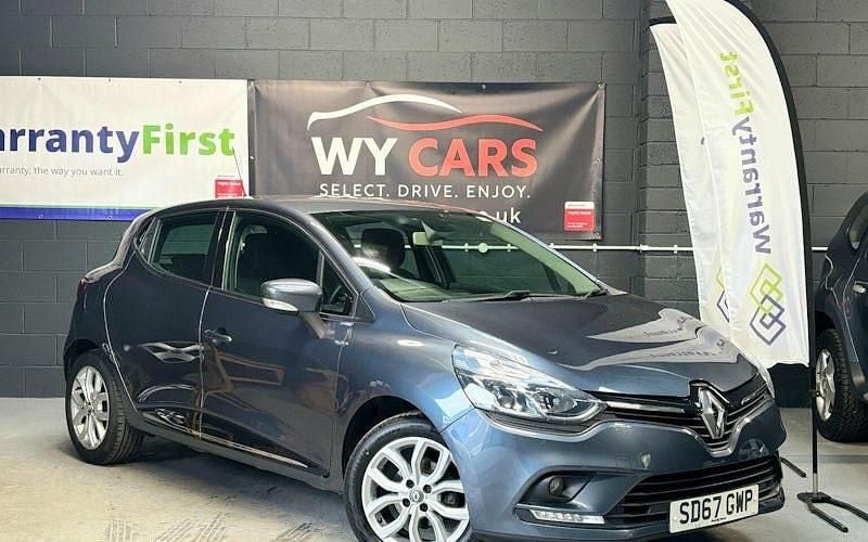 Begagnad Renault Clio IV Dynamique 75 HK (55 kW) 2018 Halvkombi