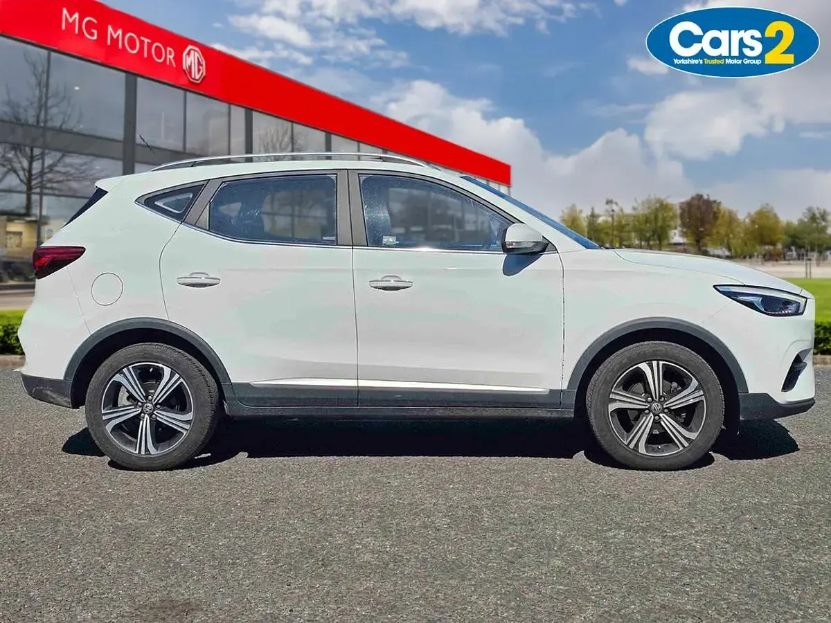 Used MG ZS Excite 106 HP (77 kW) 2023 White SUV