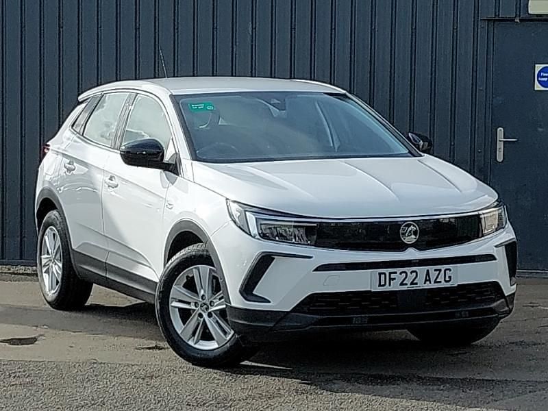 Used Vauxhall Grandland X Design Edition 2022 White SUV
