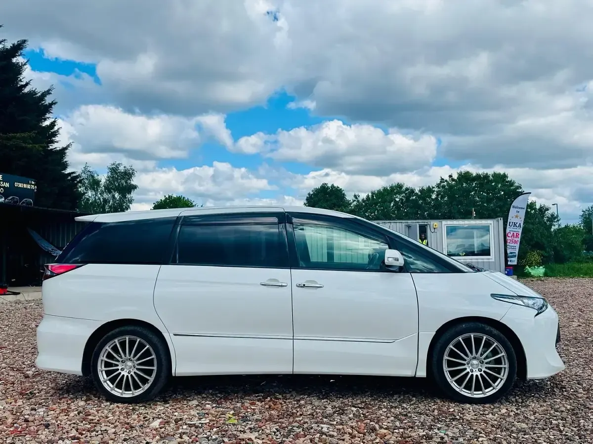 Used Toyota Estima Premium 2017 White MPV