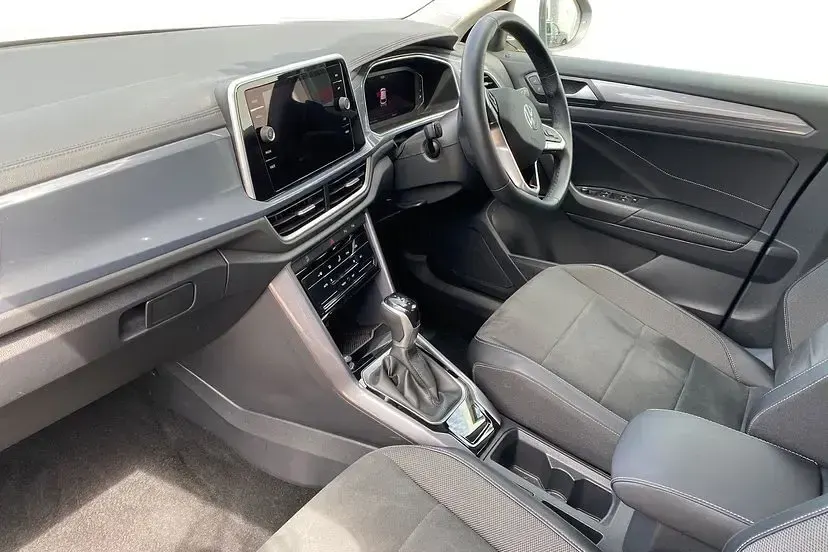 Used VW T-Roc Style 150 HP (110 kW) 2022 Pure white SUV
