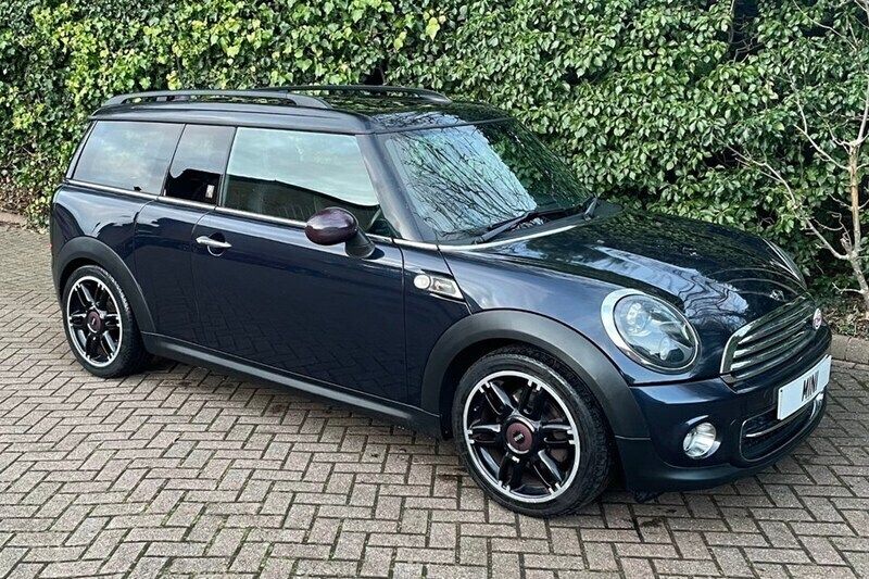 Blue Used 2011 Mini Cooper Clubman Estate | £8,500 (Expensive) - Image 1/1