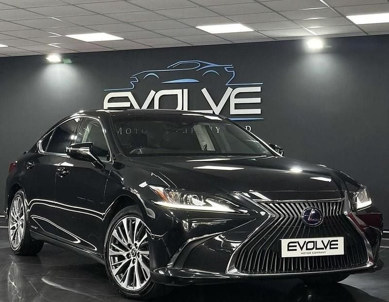 Black Used 2021 Lexus ES300H Sedan | £23,495 (Fair price) - Image 1/4