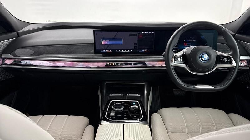 Used BMW i7 Comfort Edition 334 kW (455 HP) 2025 Grey Sedan