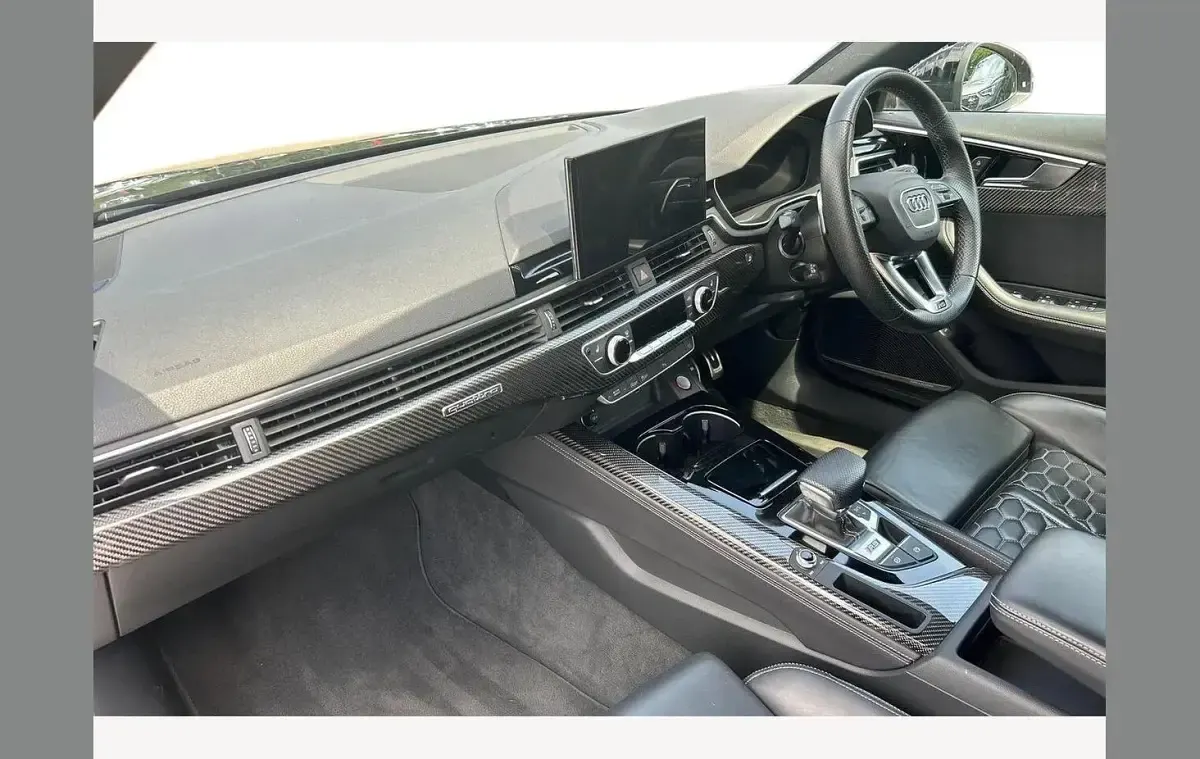 Used Audi RS4 Design 450 HP (330 kW) 2022 Black Estate