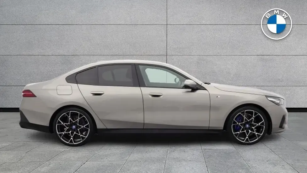 Used BMW i5 M Sport 250 kW (340 HP) 2025 Grey Sedan