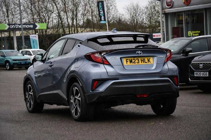 Used Toyota C-HR Design 120 HP (88 kW) 2023 Grey SUV