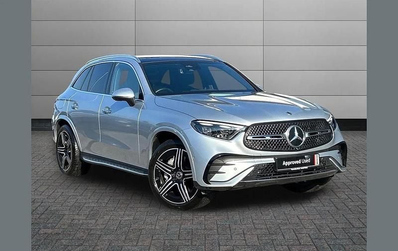 Used Mercedes GLC300 AMG Line Premium 265 HP (194 kW) 2024 Silver SUV