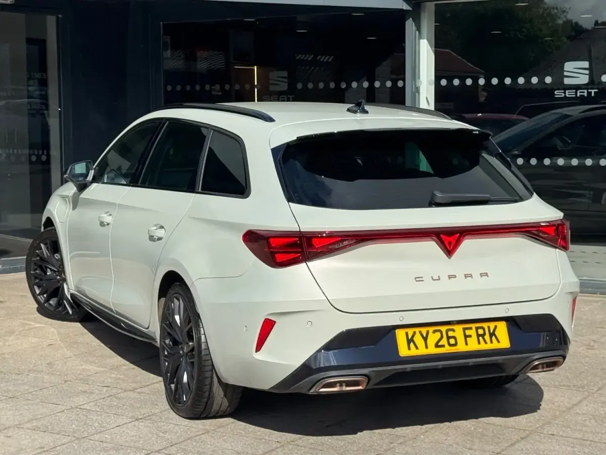 Used Cupra Leon 200 HP (147 kW) 2025 Other Estate