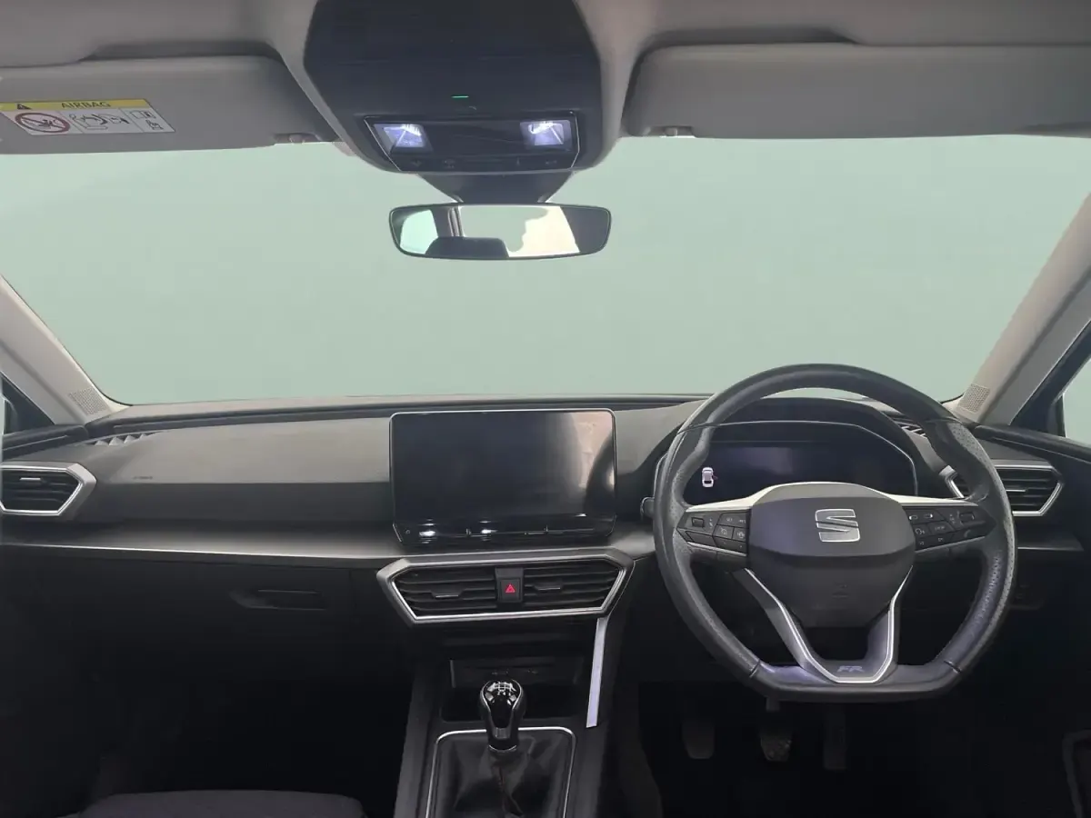 Begagnad Seat Leon FR 2021 Svart Kombi