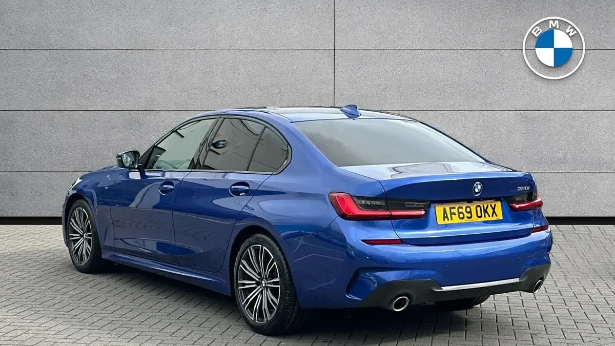 Używany BMW 320 M Sport 2019 Niebieski Sedan/Limuzyna