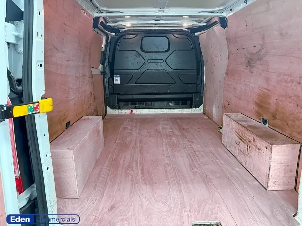Usado Ford Transit Custom S 130 HP (95 kW) 2023 Branco Van