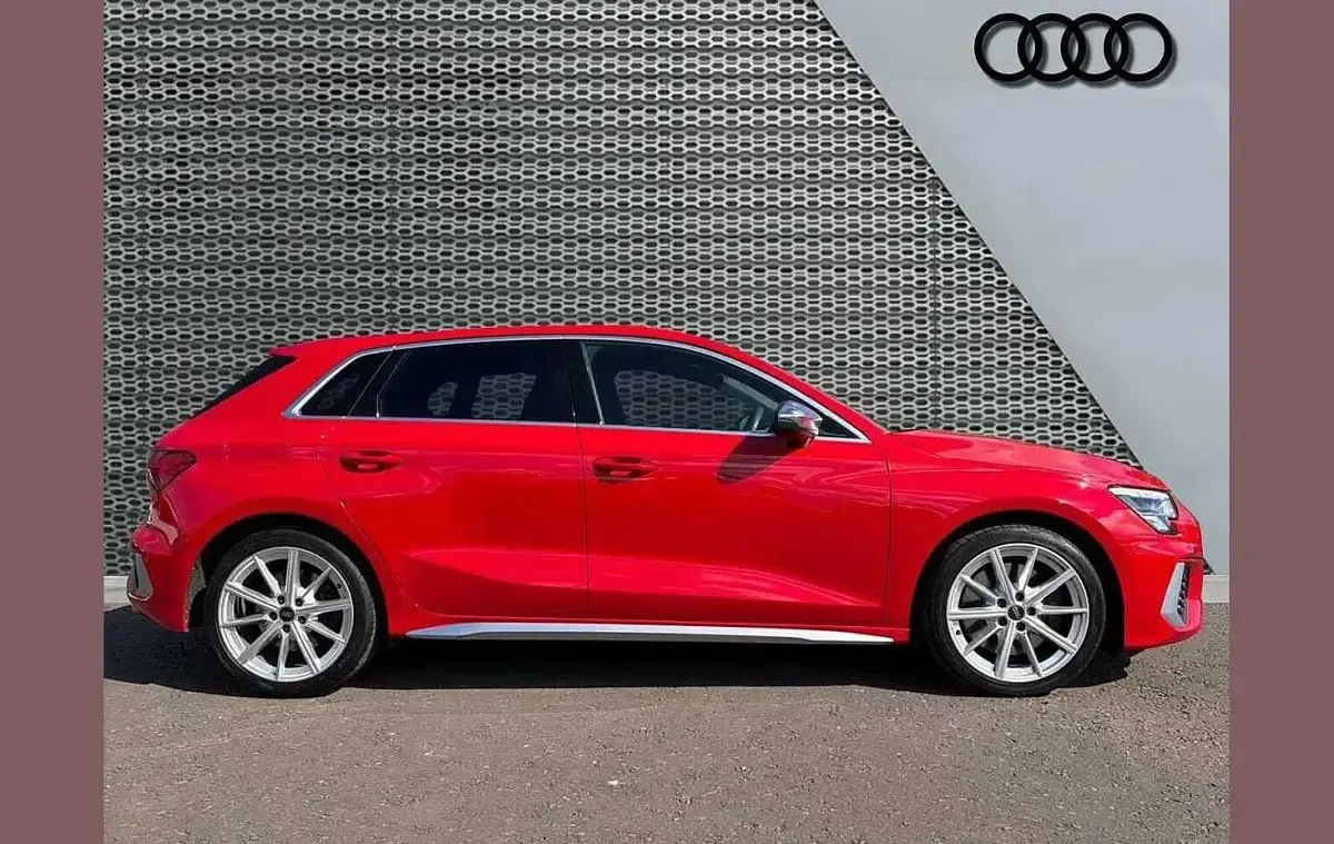 Used Audi S3 Sportback Comfort 310 HP (228 kW) 2023 Red Hatchback