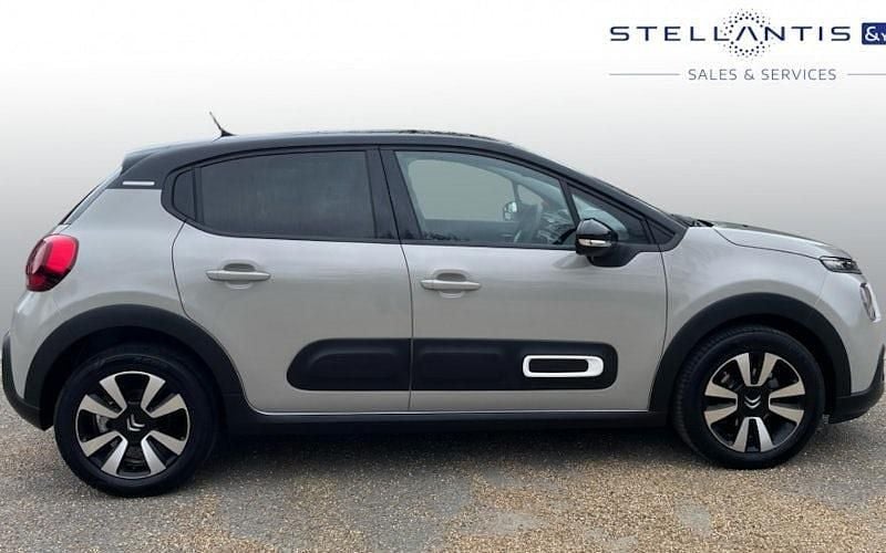 Used Citroën C3 PureTech 110 HP (80 kW) 2024 Hatchback