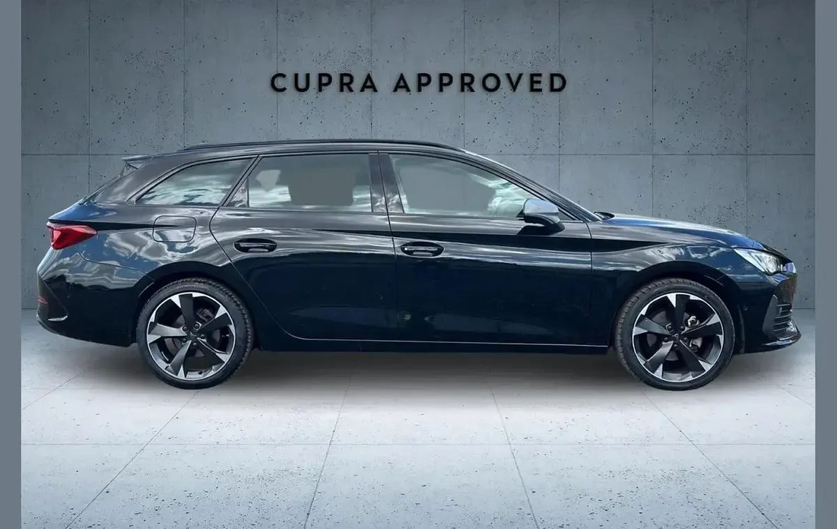 Used Cupra Leon 150 HP (110 kW) 2023 Black Estate