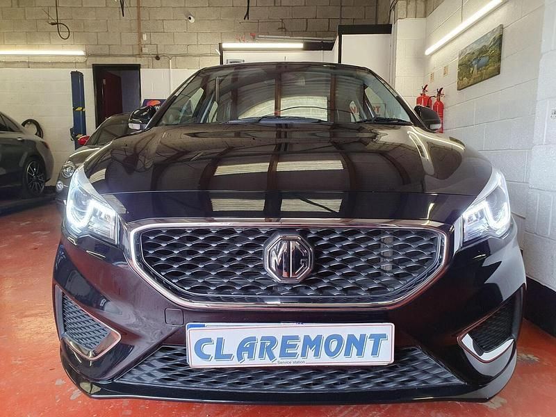 Used MG MG3 Exclusive 106 HP (77 kW) 2023 Black Hatchback