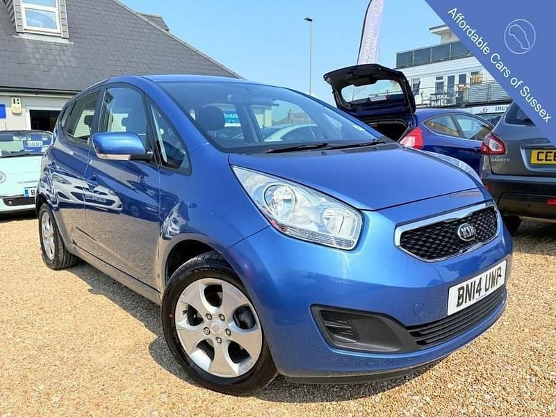 Blue Used 2014 Kia Venga 2 Hatchback | £5,995 (A bit pricey) - Image 1/3