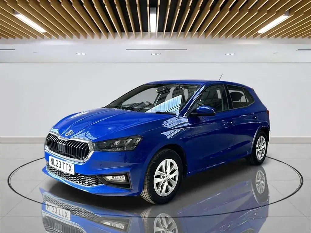 Gebraucht Skoda Fabia Comfort 80 PS (58 kW) 2023 Blau Kleinwagen