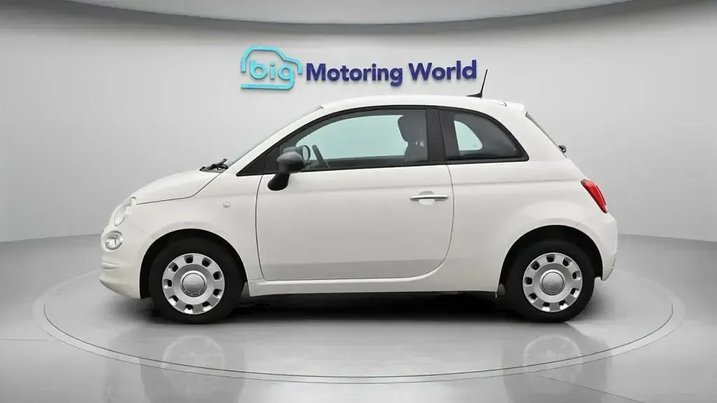 Used Fiat 500 Pop 70 HP (51 kW) 2023 White Hatchback