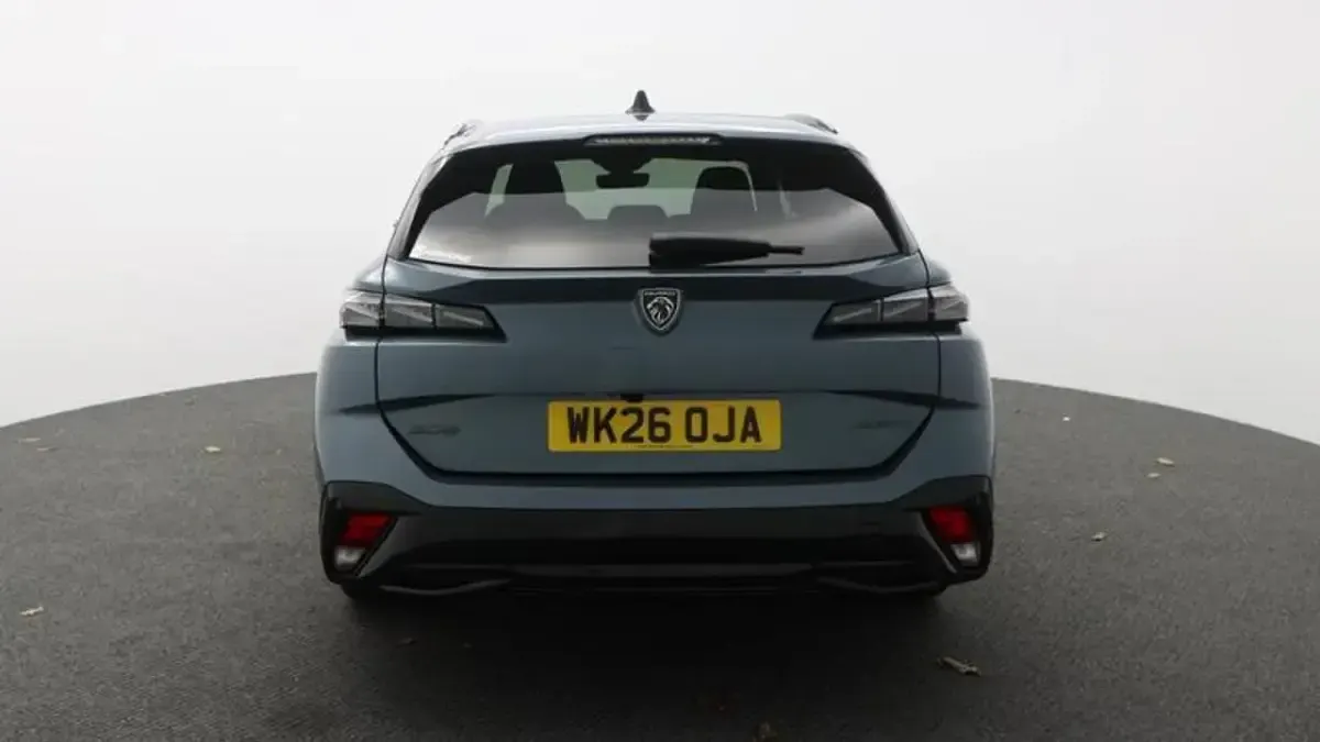 Used Peugeot 308 SW GT 145 HP (106 kW) 2026 Blue Estate