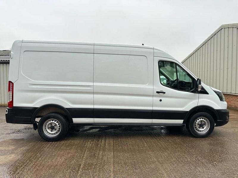 Used Ford Transit S 130 HP (95 kW) 2021 White Van