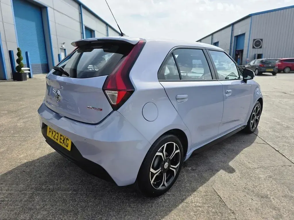 Used MG MG3 Excite 106 HP (77 kW) 2023 Silver Hatchback