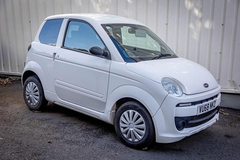 White Used 2018 Microcar M.Go Hatchback | £6,499 - Image 1/4