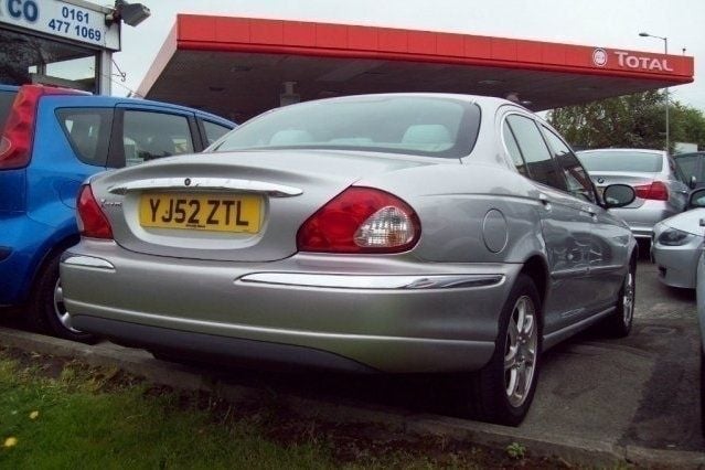 Used Jaguar X-type 194 HP (142 kW) 2002 Sedan