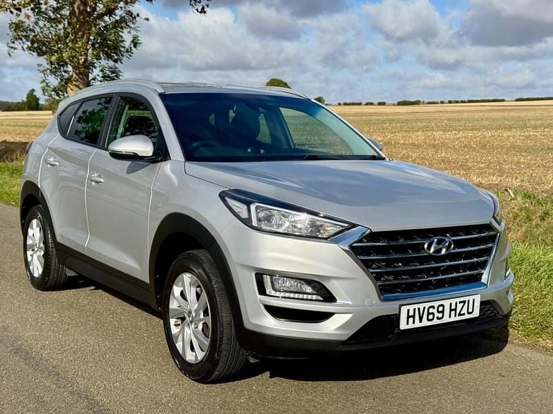 Silver Used 2019 Hyundai Tucson SE SUV | £11,450 (Good price) - Image 1/3