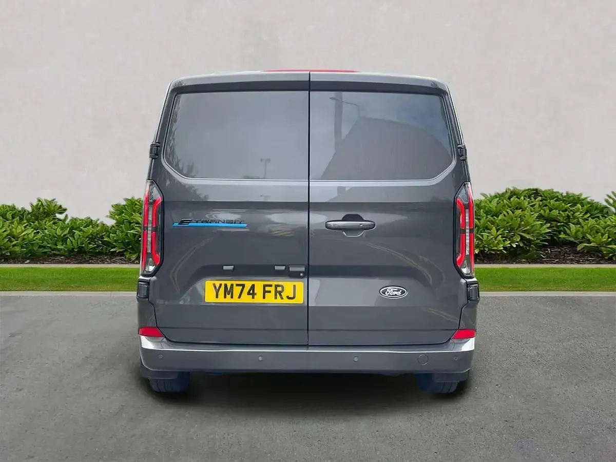 Used Ford Transit Custom Limited 100 kW (136 HP) 2024 Grey Van