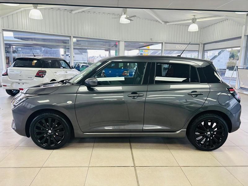Używany Suzuki Swift 2024 Szary Hatchback