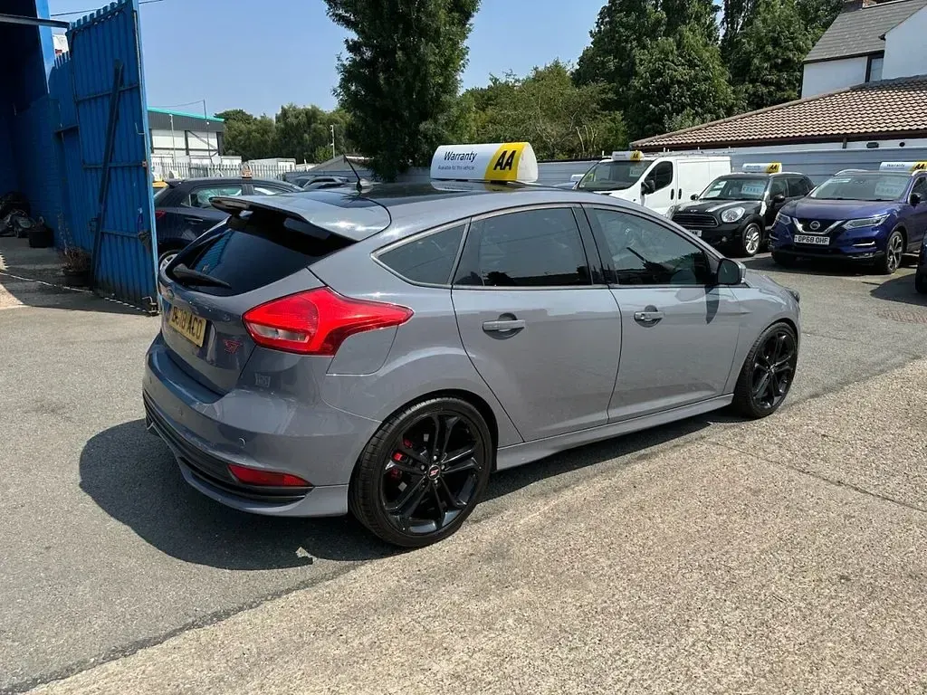 Used Ford Focus ST 2018 Grey Hatchback