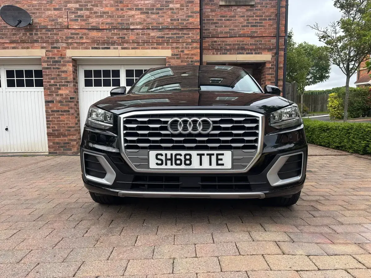 Used Audi Q2 Sport 116 HP (85 kW) 2018 Black SUV