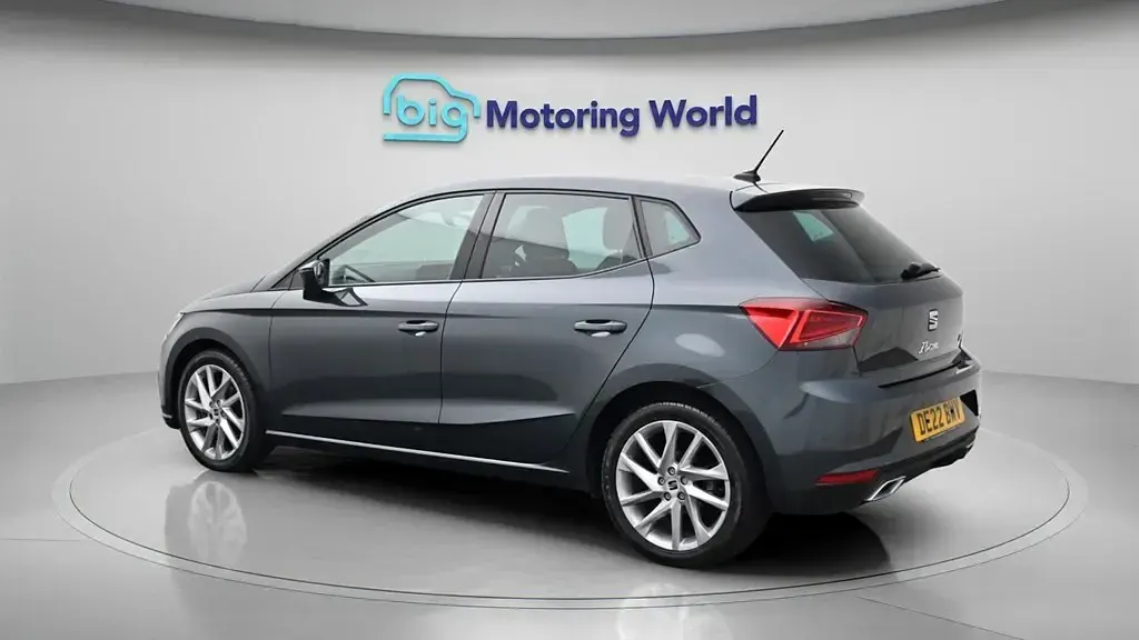Gebraucht Seat Ibiza FR 110 PS (80 kW) 2022 Grau Kleinwagen