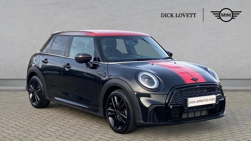 Used Mini Cooper Hatch 134 HP (98 kW) 2023 Black Hatchback