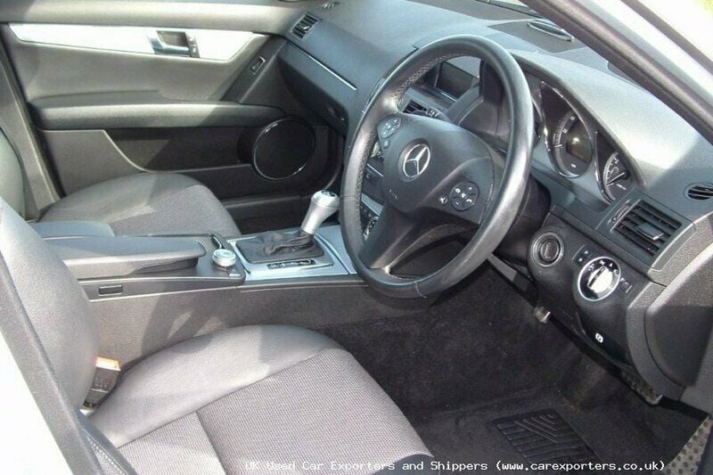 Used Mercedes C180 2011 Hatchback