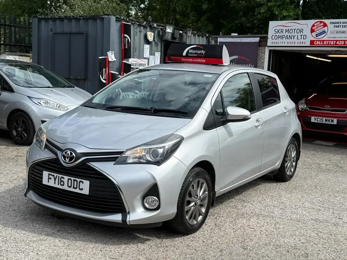 Used Toyota Yaris 2016 Silver Hatchback