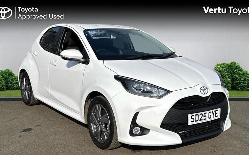 Used Toyota Yaris Hybrid 116 HP (85 kW) 2026 Hatchback