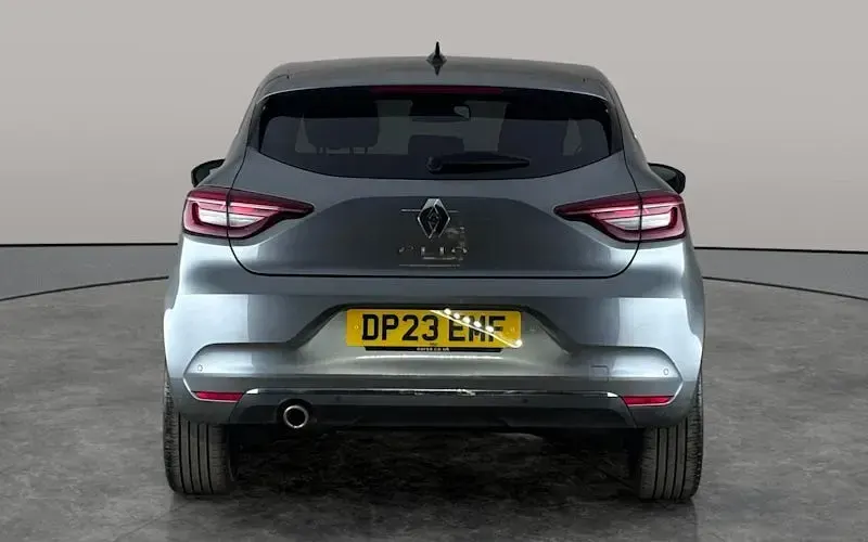 Used Renault Clio Techno 90 HP (66 kW) 2023 Grey Hatchback