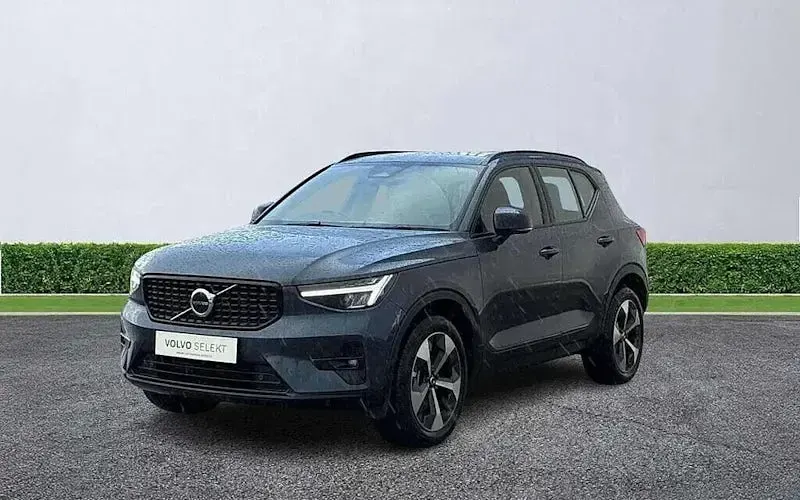 New Volvo XC40 Plus 163 HP (119 kW) 2026 Blue SUV
