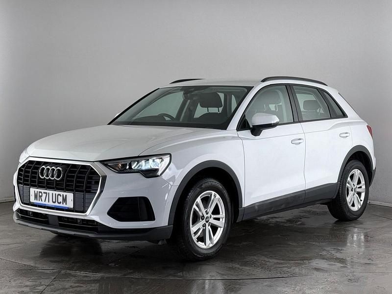Used Audi Q3 150 HP (110 kW) 2022 White SUV